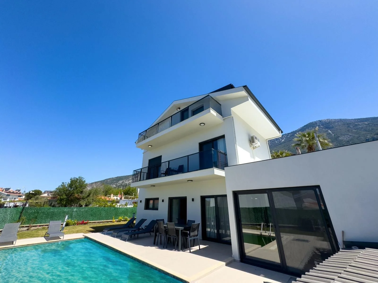 Villa Montana - Görsel 1